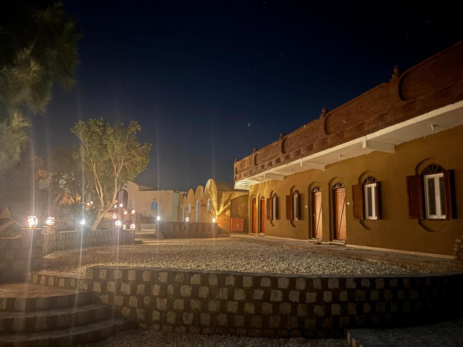 Beir El Gabal Hotel Qasr Dakhl Екстериор снимка