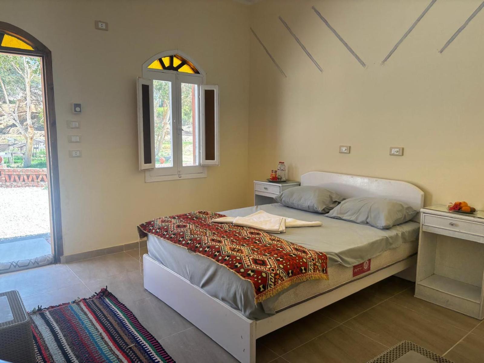 Beir El Gabal Hotel Qasr Dakhl Екстериор снимка
